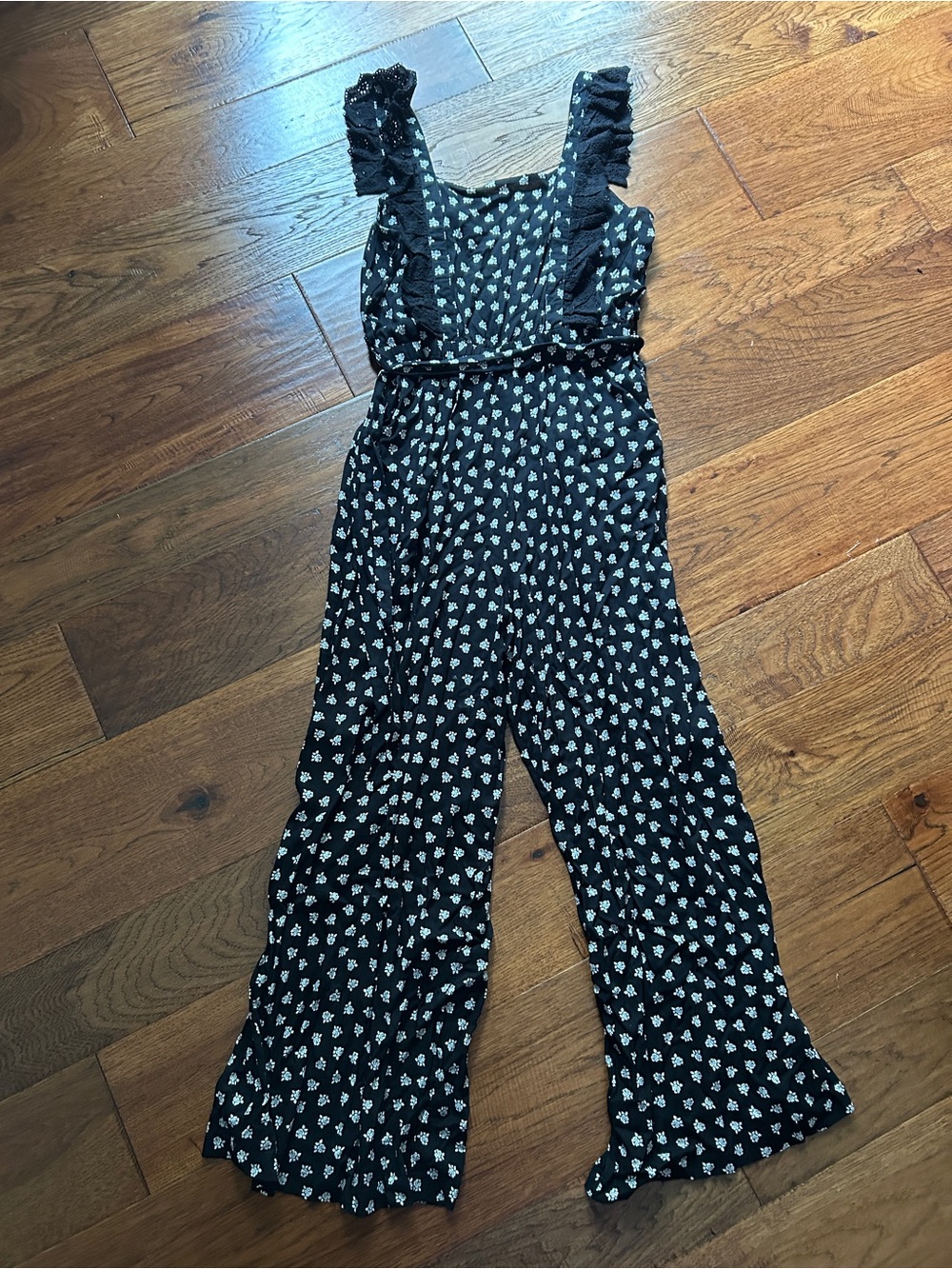 Primark Women’s Black And White Jumpsuit - Floral Ruffles - Size 8